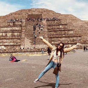 Meet your Posher, Norma